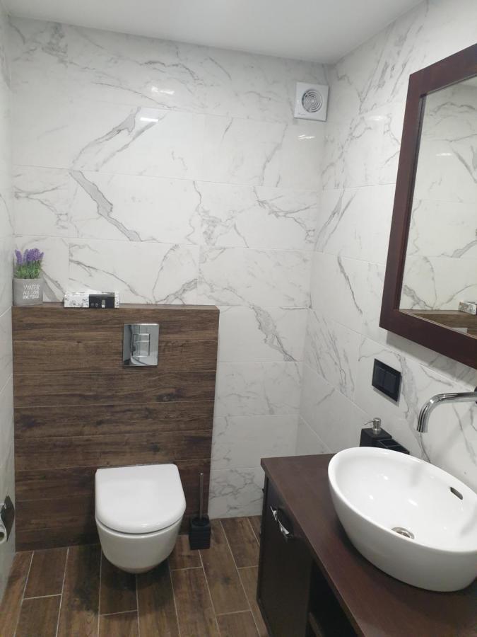 Marbeo 5 Star Luxury Suites - Elkonu Lipawa Zewnętrze zdjęcie